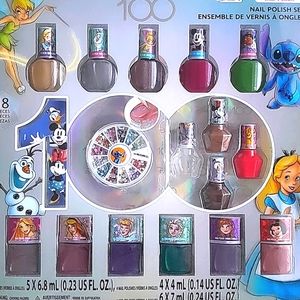 Disney 18PC Nail Polish Set Kit